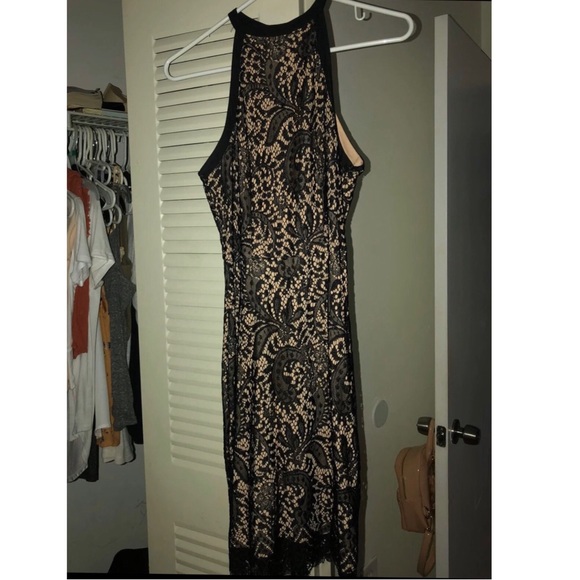 Bodycon 2 layered lace dress - Picture 2 of 5